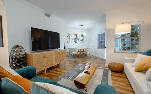 2 BED TOWNHOUSE SOUTH SOUND 2 BED TOWNHOUSE SOUTH SOUND