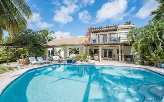 FULLY RENOVATED 4-BED CANAL FRONT HOME WITH DEN & DOCK | THE SHORES