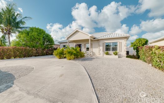 COCONUT VILLAGE HOME