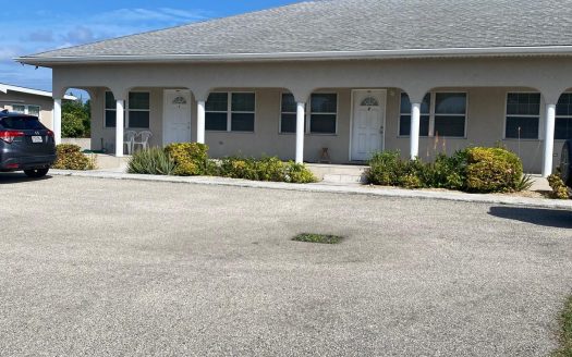 MONEY MAKING TRIPLEX IN WEST BAY