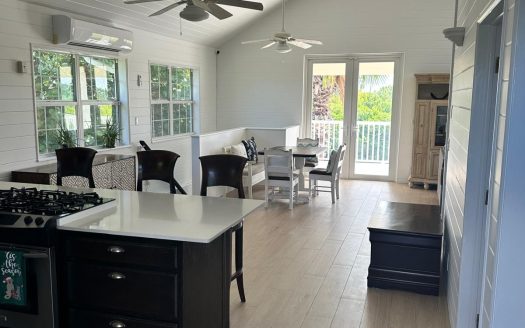 #1 CANAL HOME UNCLE BOB LANE