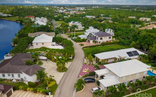 BIMINI DRIVE – LARGE FAMILY HOME IN GATED GRAND HARBOUR COMMUNITY