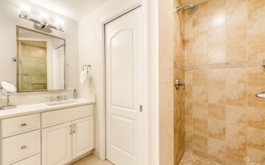 THE RENAISSANCE VILLA 25 – SEVEN MILE BEACH