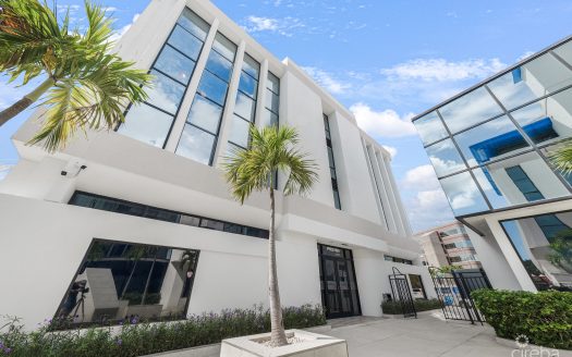 RARE  ENTIRE FLOOR COMMERCIAL OFFICE, GEORGE TOWN