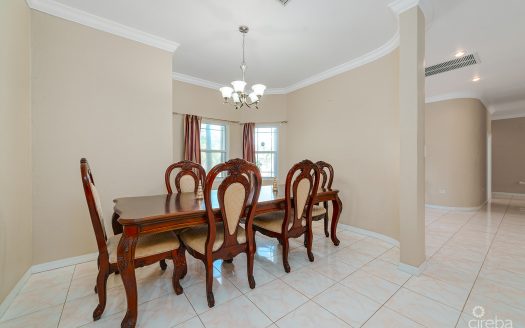 4 BED + OFFICE / 3.5 BATH SINGLE FAMILY HOME