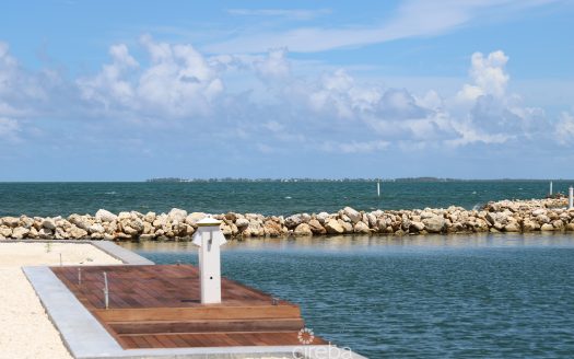DIAMOND’S EDGE WATERFRONT ESTATE LOT 9
