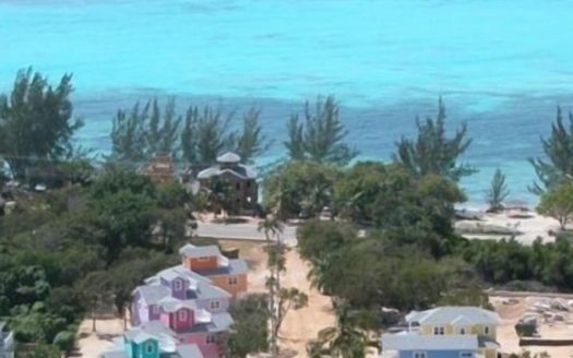 SEACLIFF YELLOW LOCATED IN COTTAGE