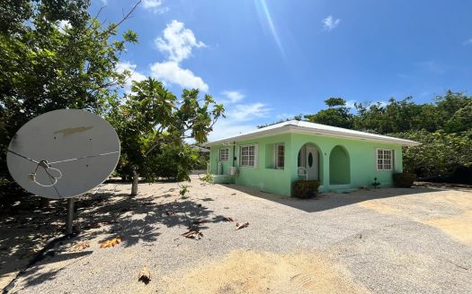 PLOVER CRESCENT RETREAT