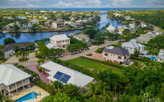 BIMINI DRIVE – LARGE FAMILY HOME IN GATED GRAND HARBOUR COMMUNITY