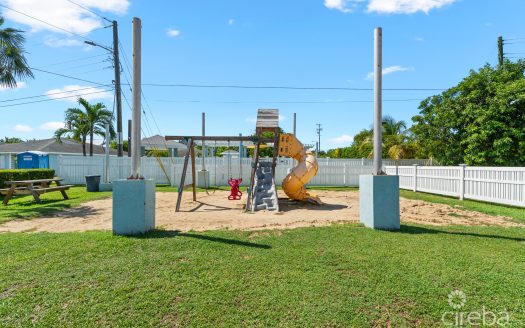 SILVER OAKS CONDO – 2 BED, 2 BATH . SECOND FLOOR