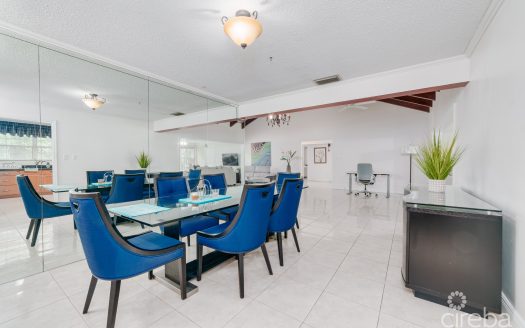 RARE OPPORTUNITY ON SMB CORRIDOR – HOME ON 0.4 ACRES