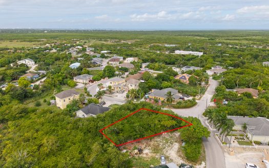 LUSH CORNER RESIDENTIAL LOT – LOWER VALLEY