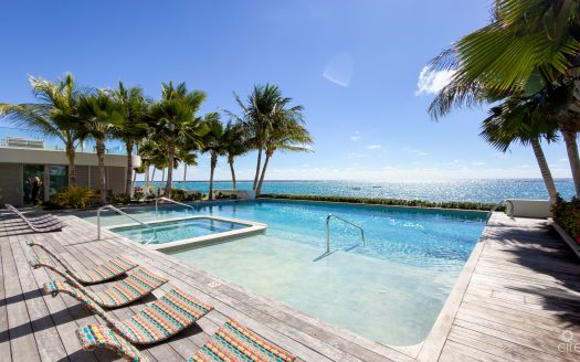 TIDES BEACHFRONT RESIDENCE