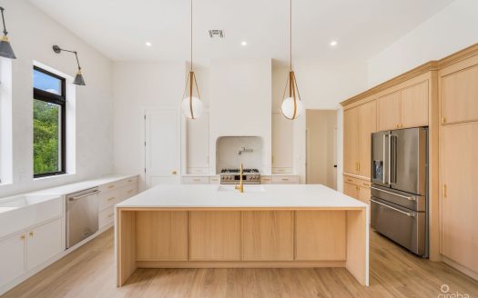 BEL AIR DR, SOUTH SOUND – CUSTOM NEW BUILD