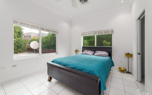 3 BED MIDWAY CLOSE FAMILY HOME