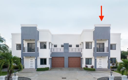 SPACIOUS MODERN 4BR W/ EN-SUITES & BONUS ROOM – GATED COMMUNITY