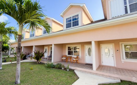 CREST PALMS TOWNHOUSE CREST PALMS TOWNHOUSE