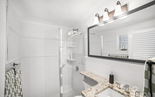 SEA LODGES OF CAYMAN KAI – PRIME ONE BEDROOM BEACHFRONT CONDO