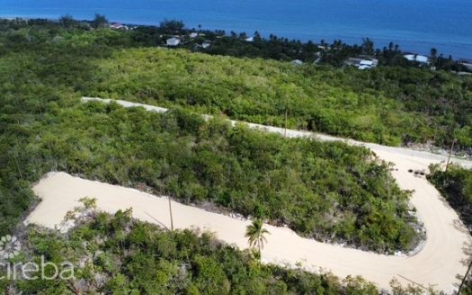 BLUFF LAND – CAYMAN BRAC EAST – LOT #4