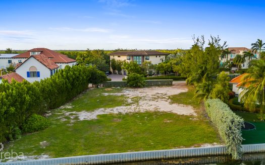 VISTA DEL MAR- EXECUTIVE ESTATE CANAL LOT