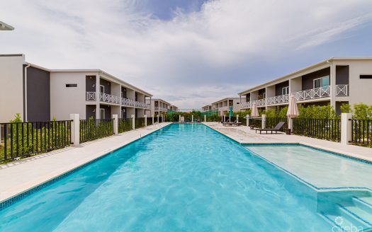 2 BEDROOM CONDO IN YARL