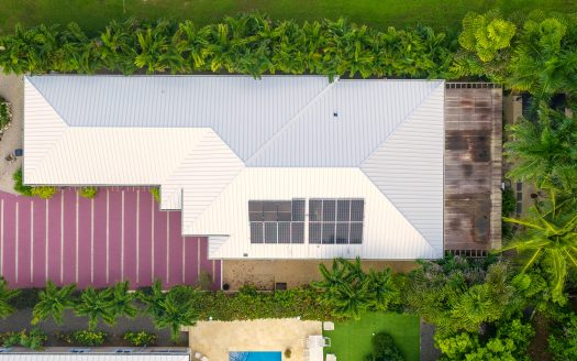 BIMINI DRIVE – LARGE FAMILY HOME IN GATED GRAND HARBOUR COMMUNITY