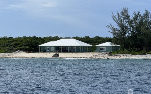ROCK ROAD OCEAN FRONT HOME