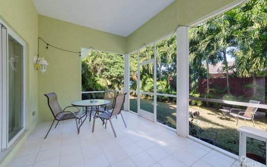 FULLY RENOVATED SAVANNAH GRAND 4 BEDROOM FAMILY HOME