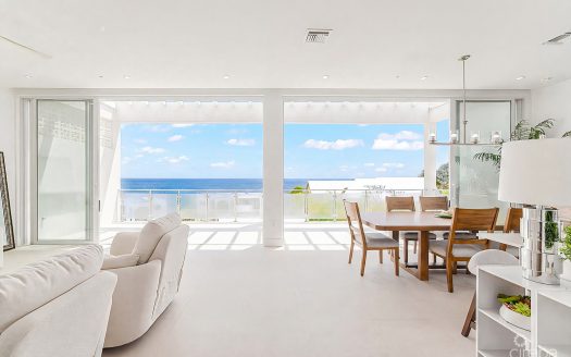 SUNSET POINT 19 – TOP FLOOR  PENTHOUSE WITH PANORAMIC SEA VIEWS