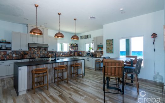 ROCK ROAD OCEAN FRONT HOME