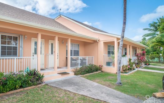 CHARMING & CENTRALLY LOCATED SOUTH COVE IN SOUTH SOUND