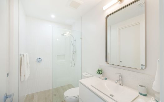 ONE CANAL POINT 123, 1 BED CONDO