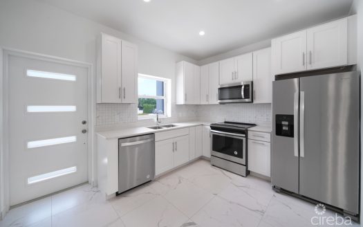 THE POINT AT WATERCOURSE 1-BEDROOM