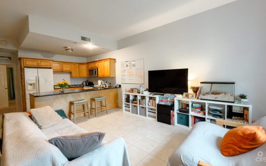 ALHAMBRA VILLAS 1 BED CONDO