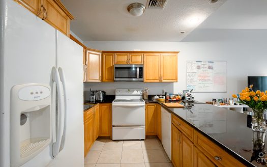 ALHAMBRA VILLAS 1 BED CONDO