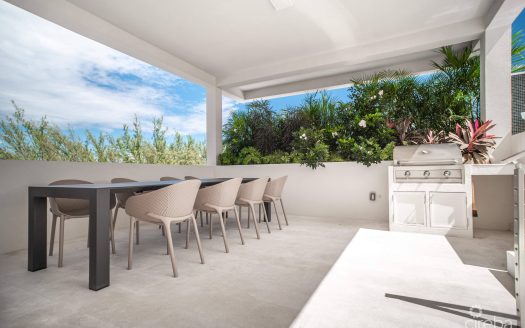 PRIME 1-BED CONDO AT THE GROVE | STEPS TO SMB & RESORT-STYLE LIVING