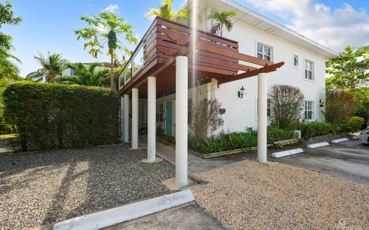 TWO  ONE BED INVESTMENT, 475,000$ EACH! (SOLD TOGETHER ONLY) SOUTH SOUND OR ONE BIG UNIT