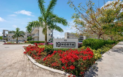 19 NORTH UNIT 315 – WITH LAKE VIEW