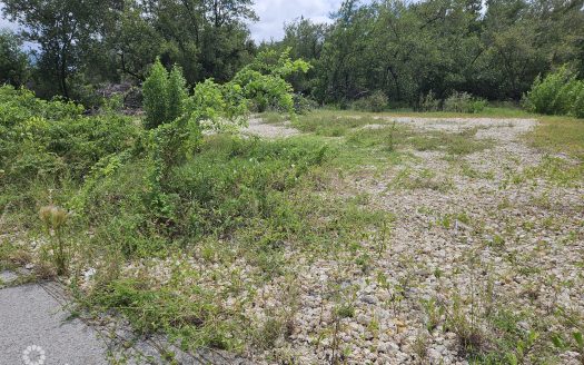 STEPPING STONES HOUSE LOT STEPPING STONES HOUSE LOT