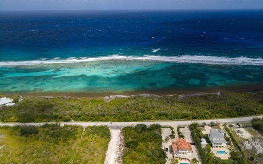 OCEANS 8 LOT 3 OCEANS 8 LOT 3