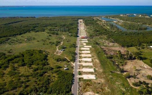 SAVANNAH POINT LOT 12