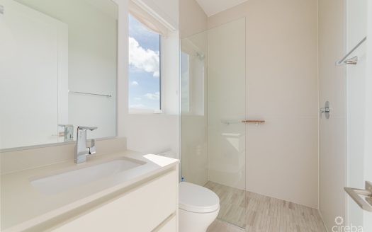 AURA PENTHOUSE – SOUTH SOUND