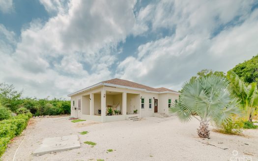 3 BED, SINGLE FAMILY HOME IN LOWER VALLEY