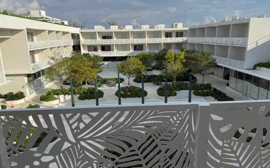 THE GROVE TOO – UNIT 75 THE GROVE TOO – UNIT 75