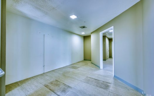 PROFESSIONAL OFFICE SUITE AT PALM GROVE