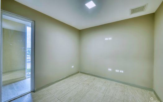 PROFESSIONAL OFFICE SUITE AT PALM GROVE (UNIT 5)