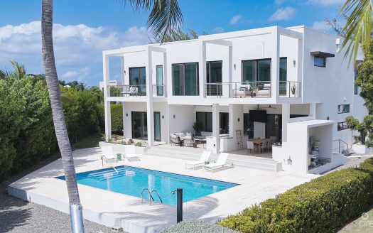 CRYSTAL HARBOUR CANAL FRONT HOME CRYSTAL HARBOUR CANAL FRONT HOME