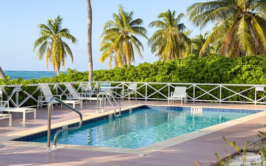 CONCH CLUB COTTAGE-LITTLE CAYMAN