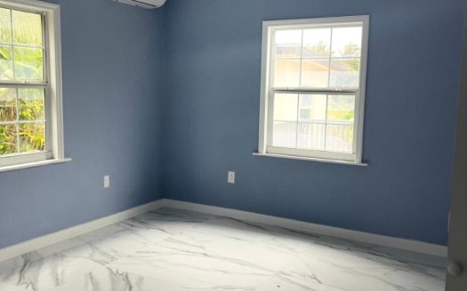 BODDEN TOWN FAMILY HOME