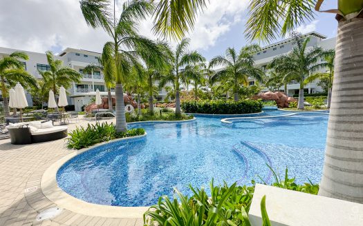 OLEA 3 BED CANAL FRONT DUPLEX